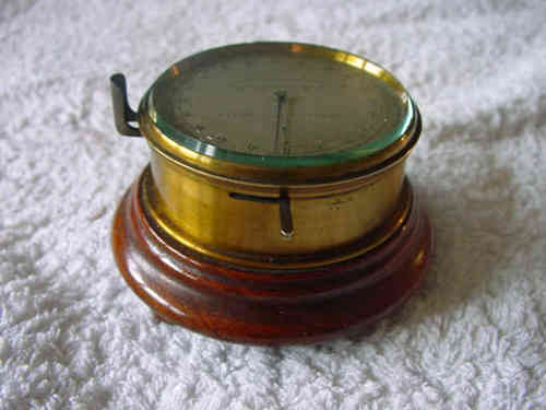 Micrometer der Glashütter Uhrmacherschule von Fritz Frischbutter